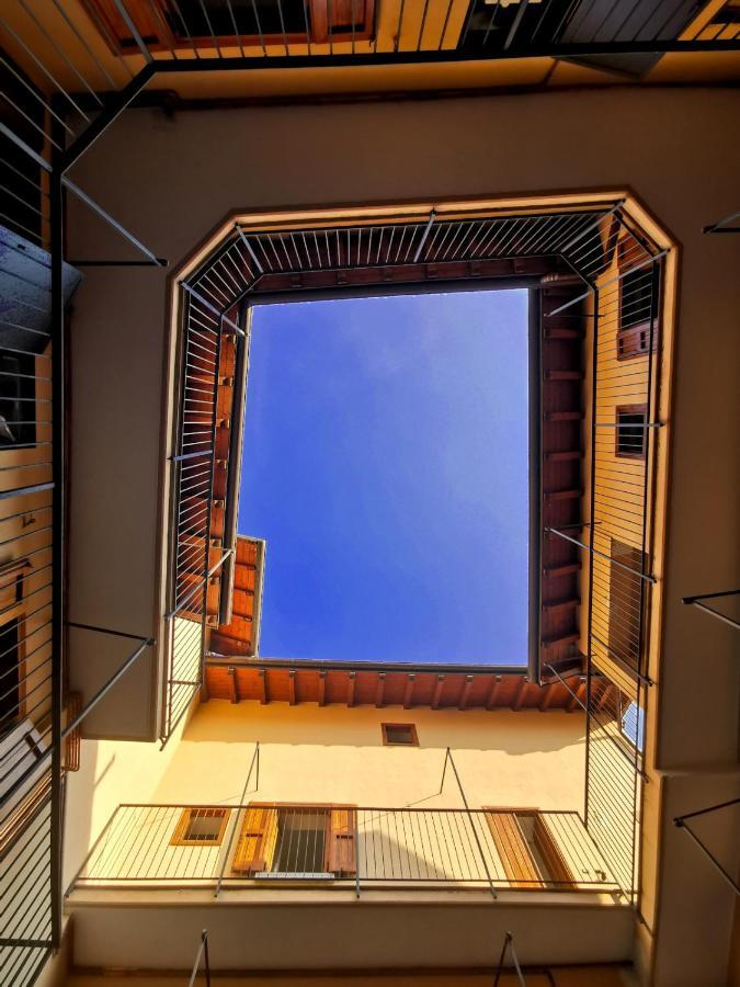 La Casa Del Sarto - Rooms And Apartments Lecco Dış mekan fotoğraf