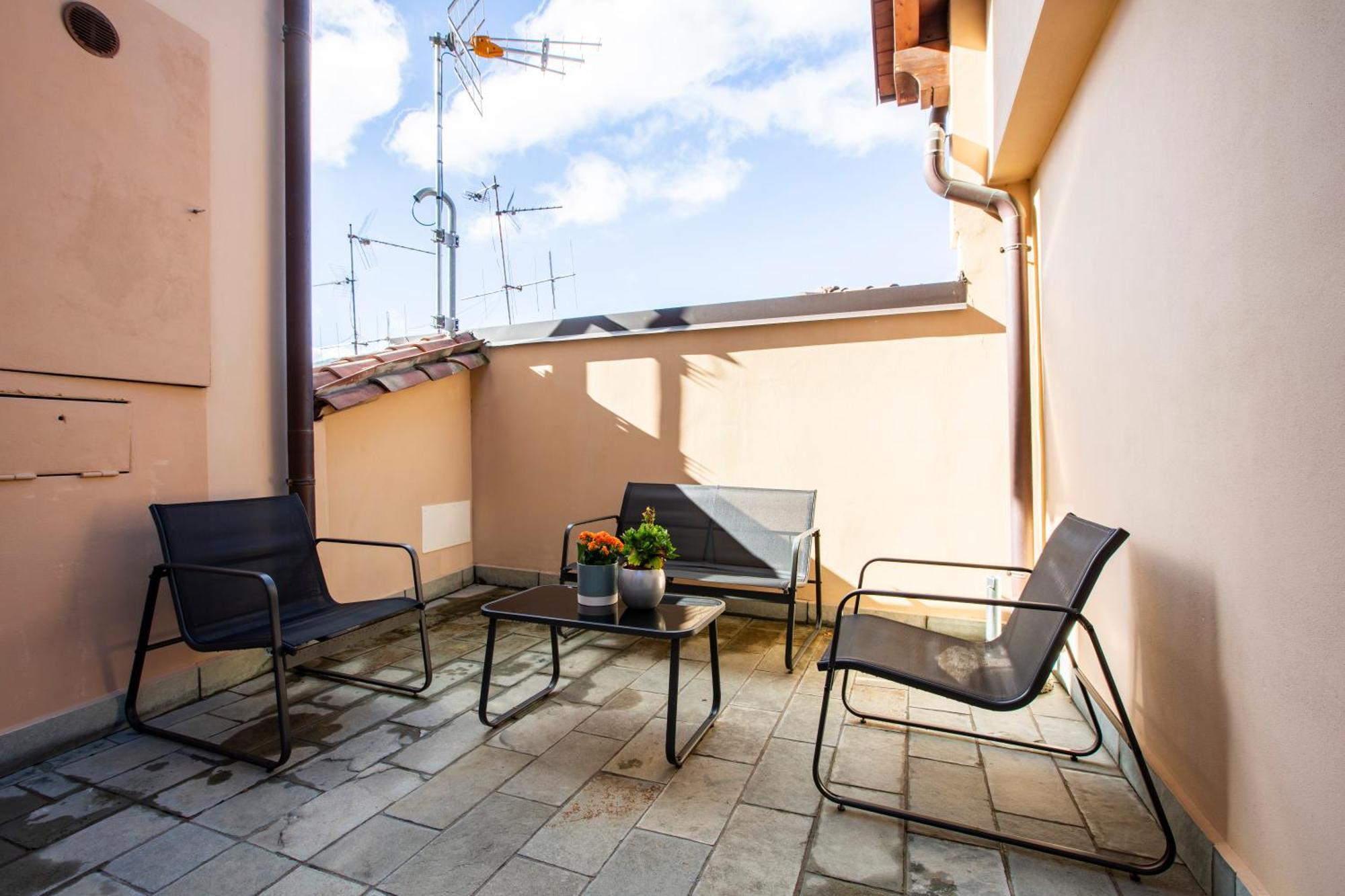 La Casa Del Sarto - Rooms And Apartments Lecco Dış mekan fotoğraf