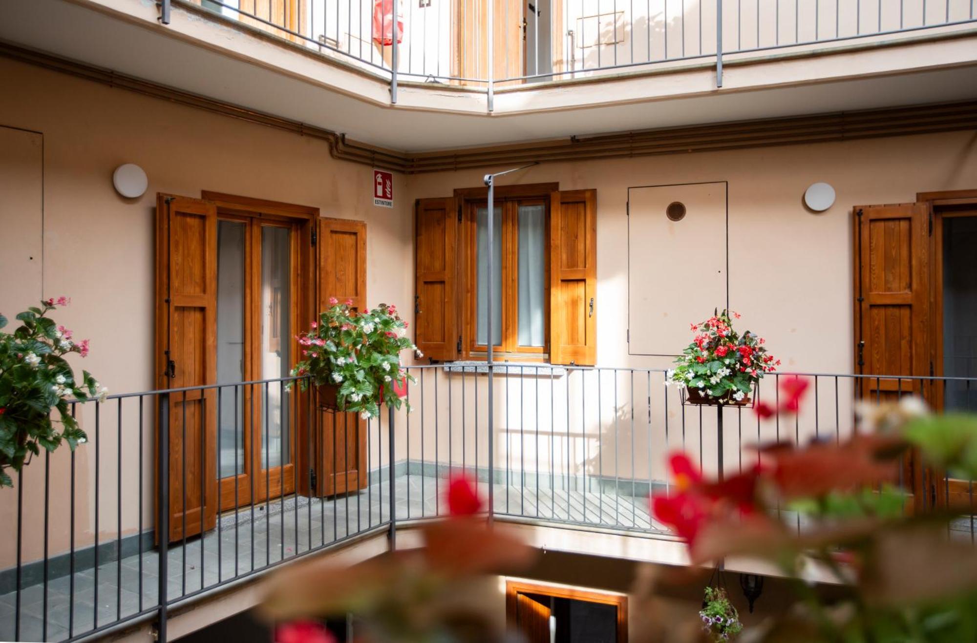 La Casa Del Sarto - Rooms And Apartments Lecco Dış mekan fotoğraf